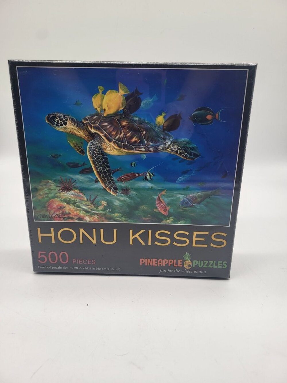 Honu Kisses Pineapple Puzzles Hawaii 500 pieces Patrick Ching